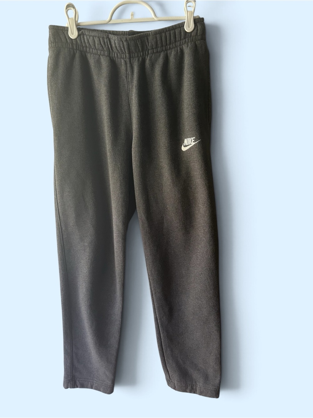 Men's Nike Sportswear Club Fleece Sweatpants #athletic #relax